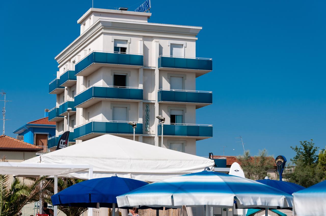 Hotel Sayonara เซนีกัลเลีย ภายนอก รูปภาพ